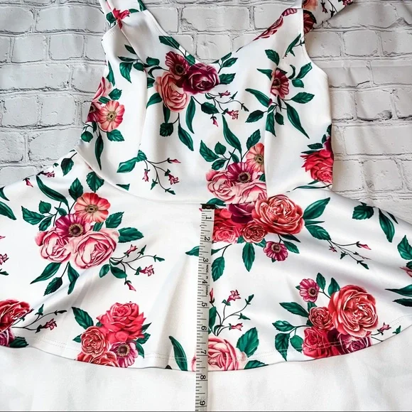 High-low hem Tanktop - Picture 11 of 15